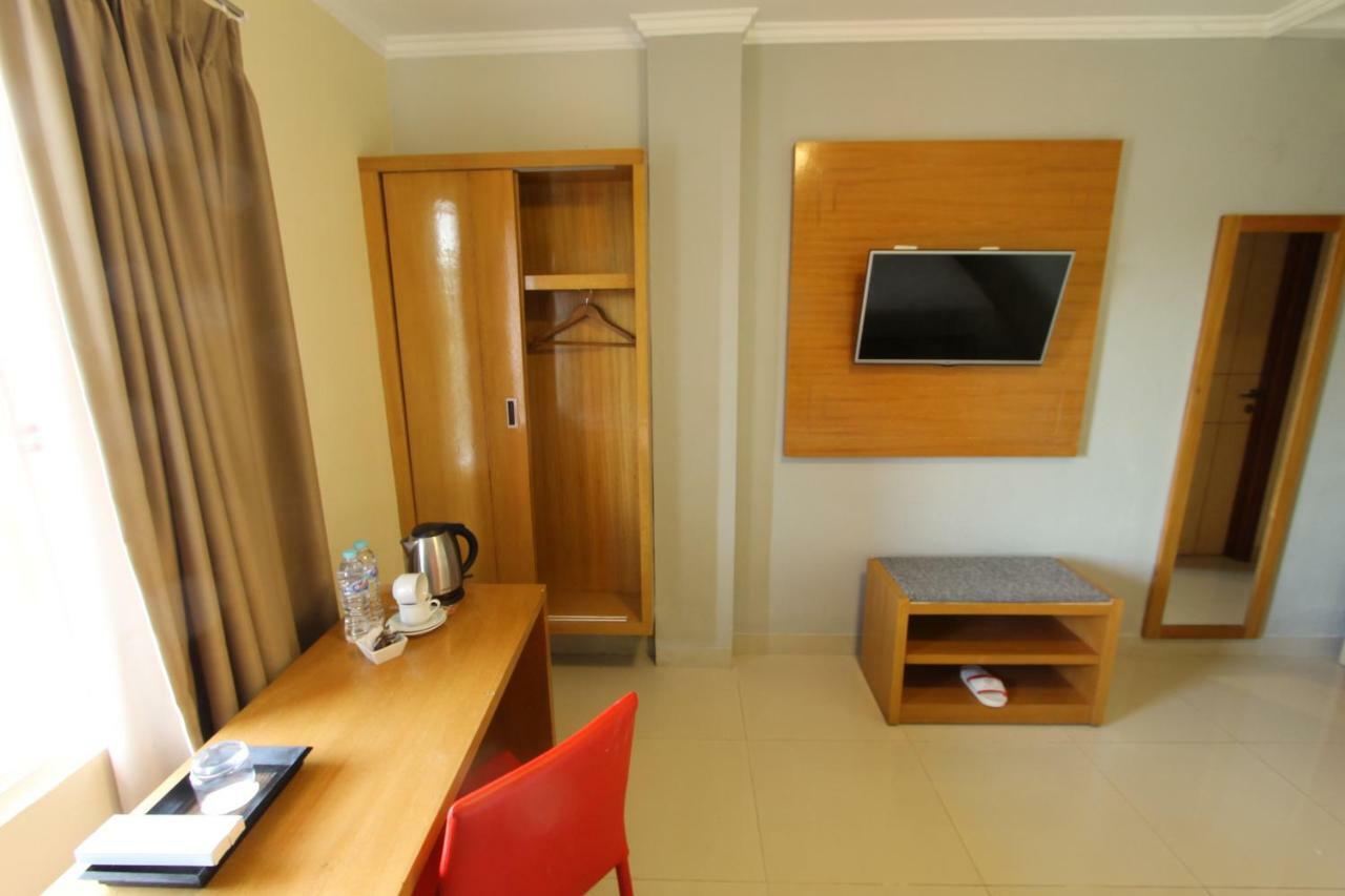 Maleosan Inn Manado Hotel Eksteriør bilde